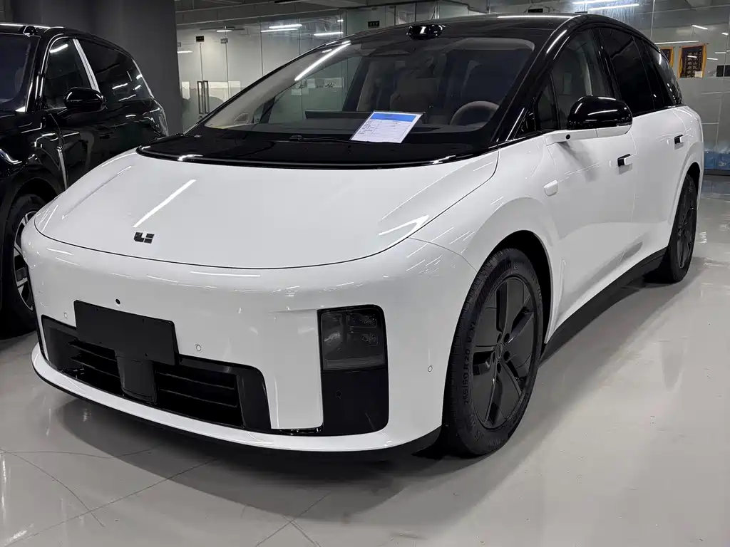 Li Auto Li i8