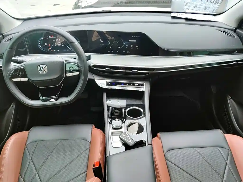 Changan Eado — миниатюра 10