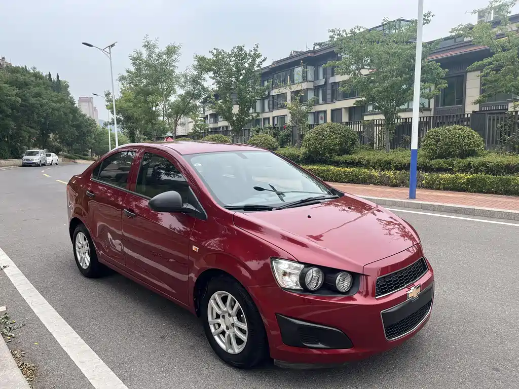 Chevrolet Aveo 2014 1.4SE MT