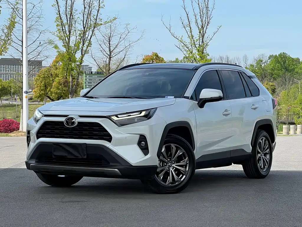 Toyota RAV4 2024
