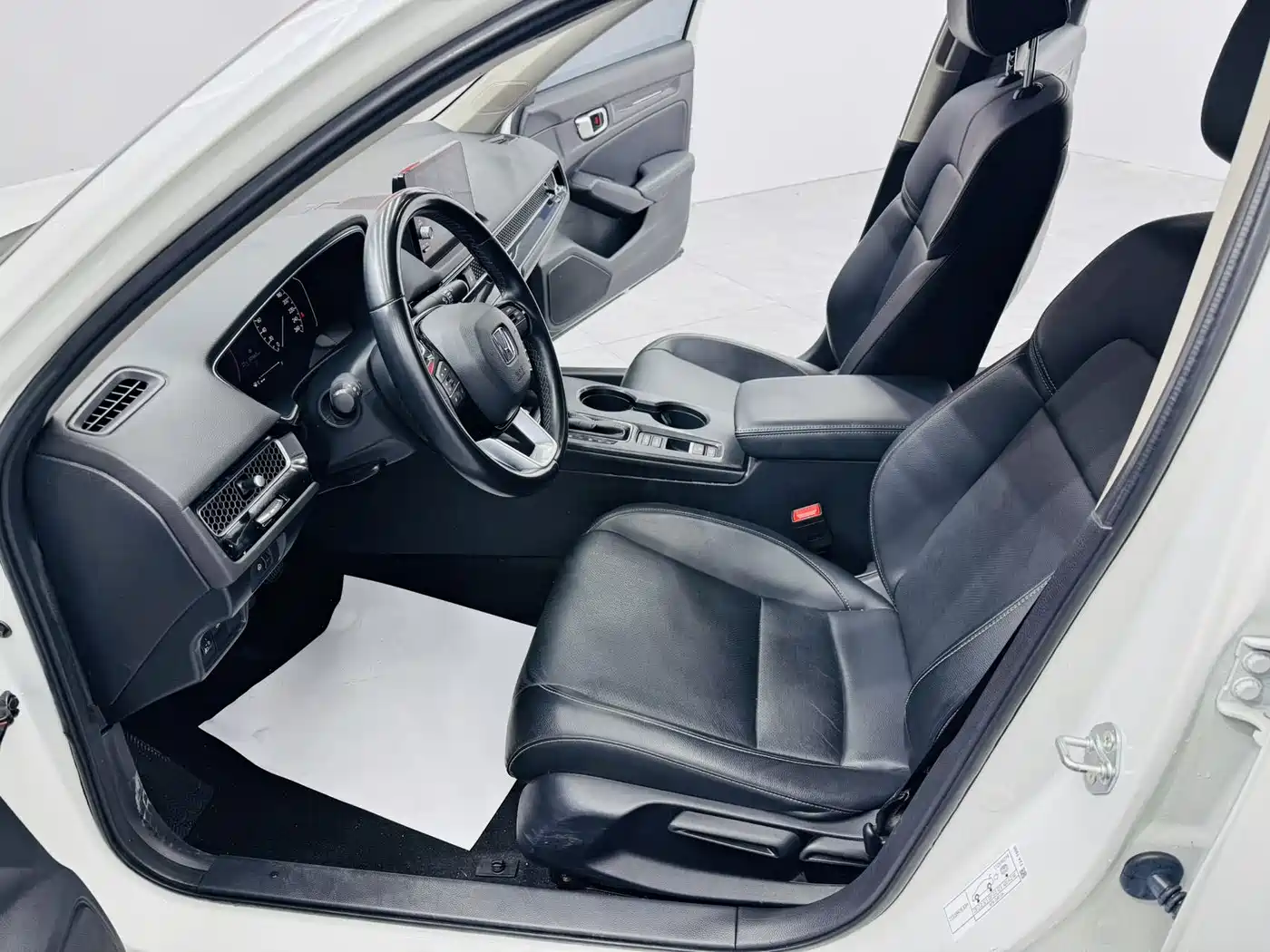 Honda Civic 2022 Белый из Китая, фото 6