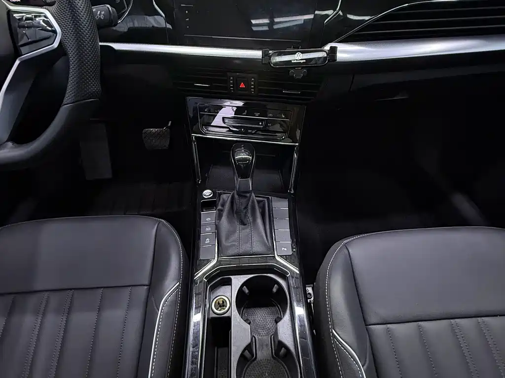 Volkswagen Passat — миниатюра 9