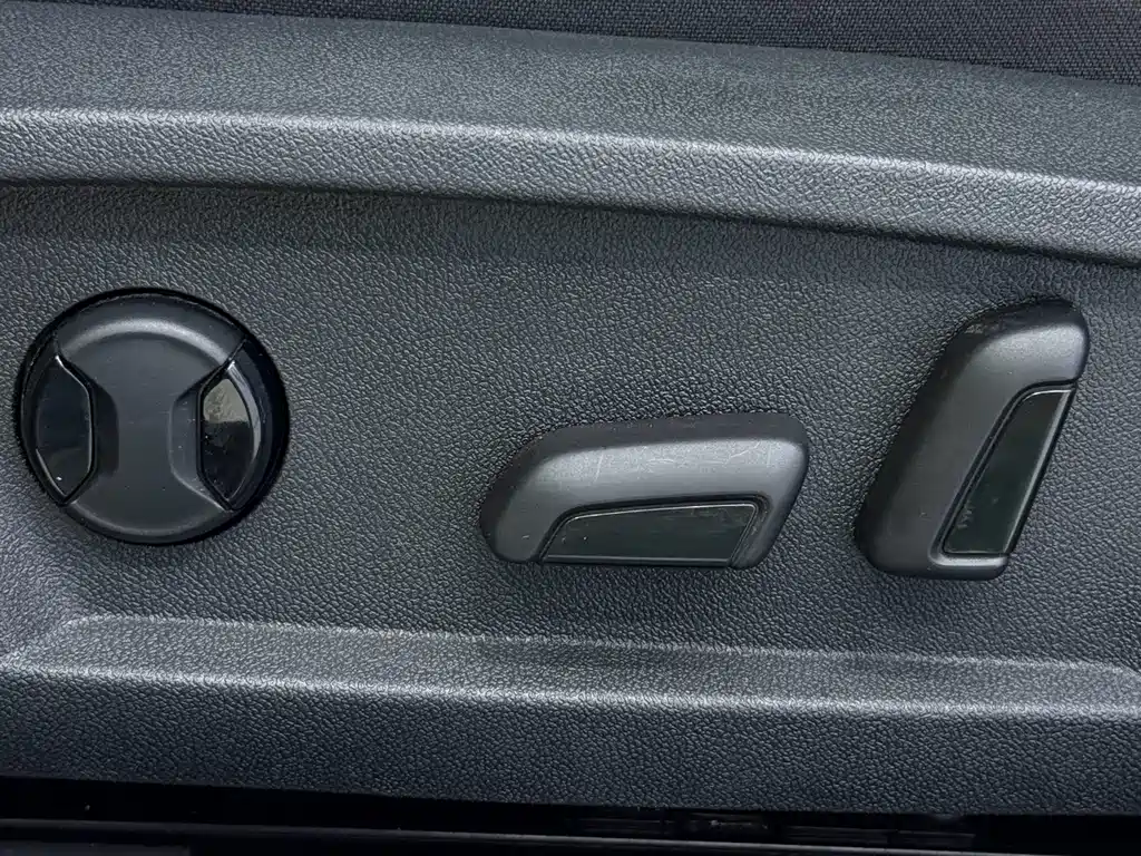 Volkswagen Passat — миниатюра 12
