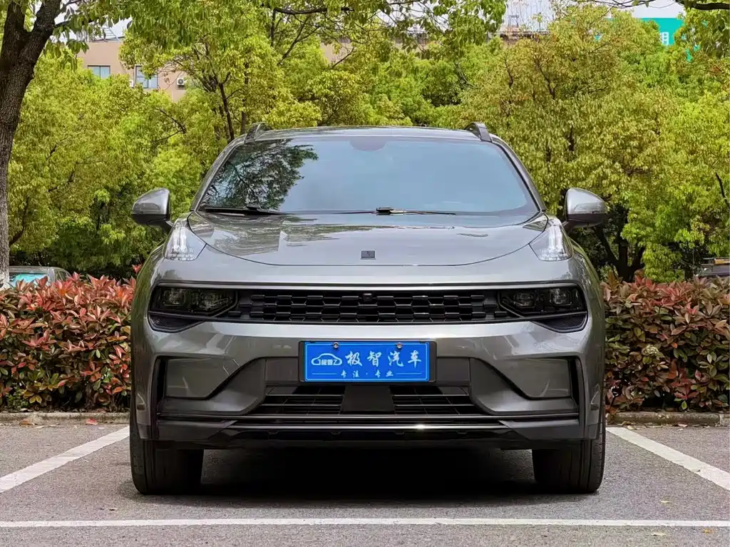 Lynk & Co 01 EM-P 2022 1.5TD PHEV Plus