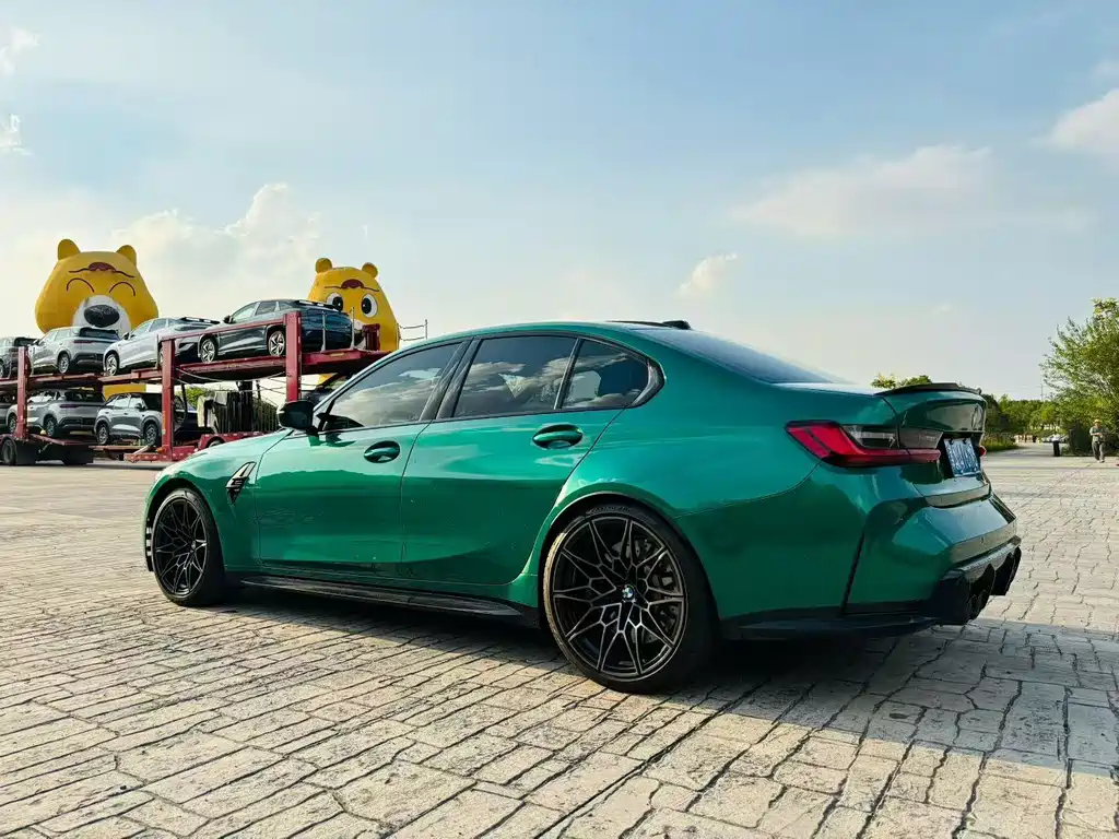BMW  M3