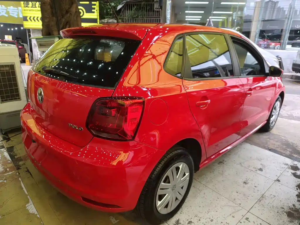 Volkswagen Polo — миниатюра 4