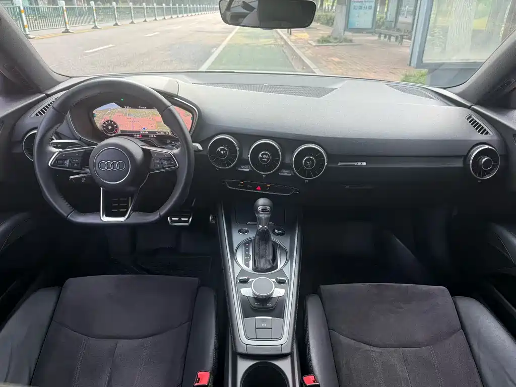 Audi TT 2015 TT Coupe 45 TFSI
