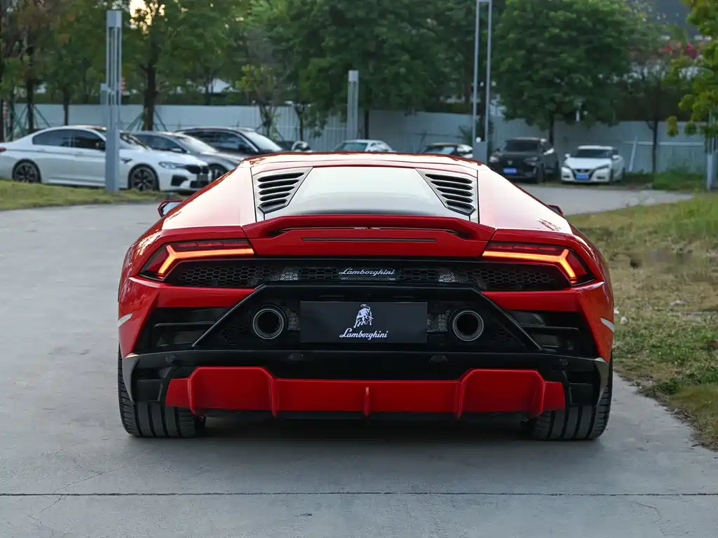 Lamborghini Huracán — миниатюра 6