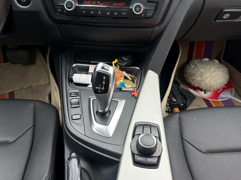 BMW 3 Series — миниатюра 11