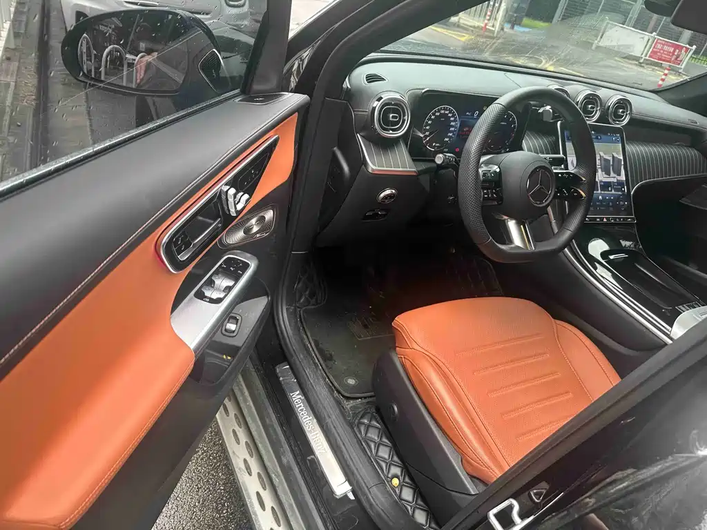 Mercedes-Benz GLC 2023 GLC 300 L 4MATIC 7 мест