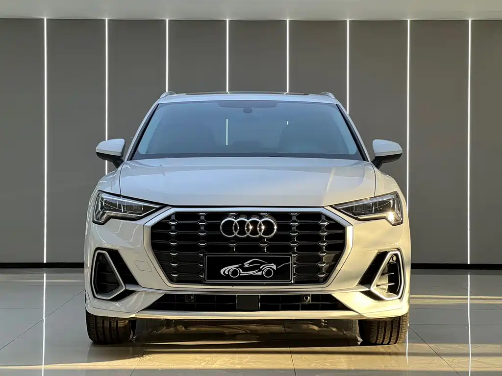 Audi Q3 — миниатюра 2