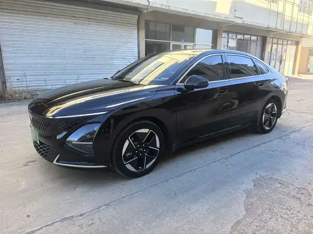 WULING WULING STARLIGHT 2024