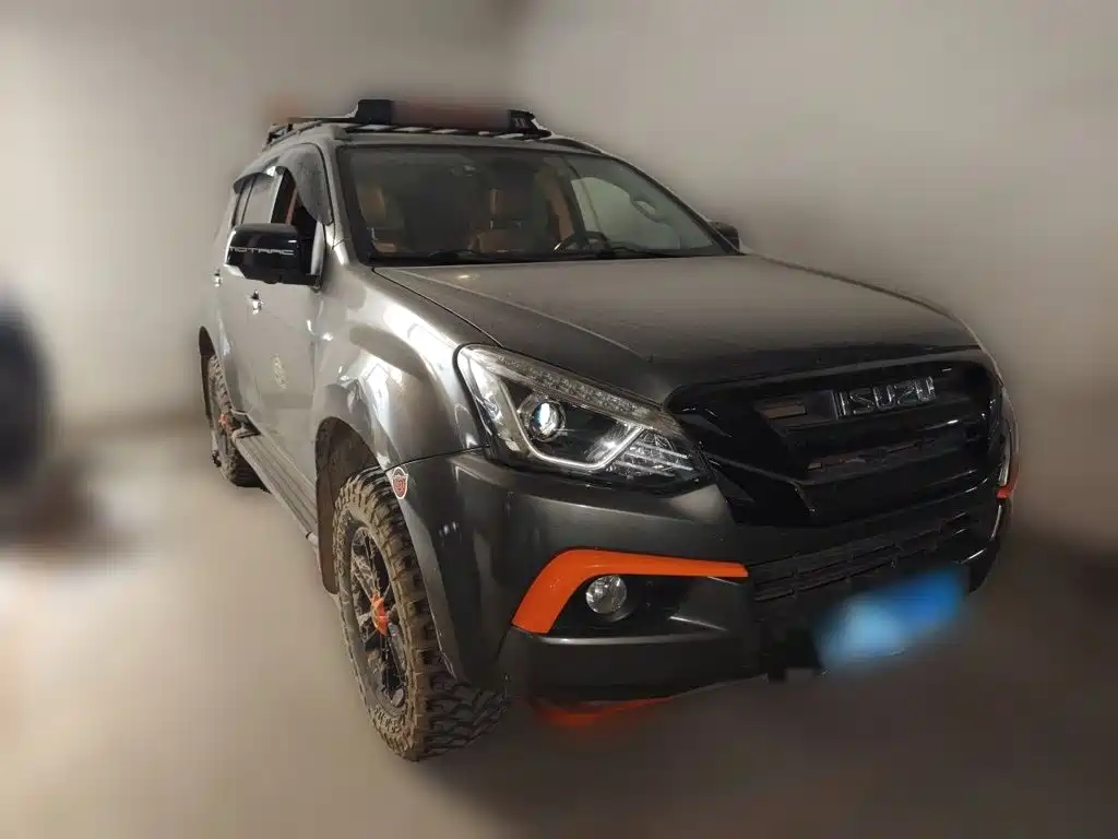 Isuzu MU-X — миниатюра 24