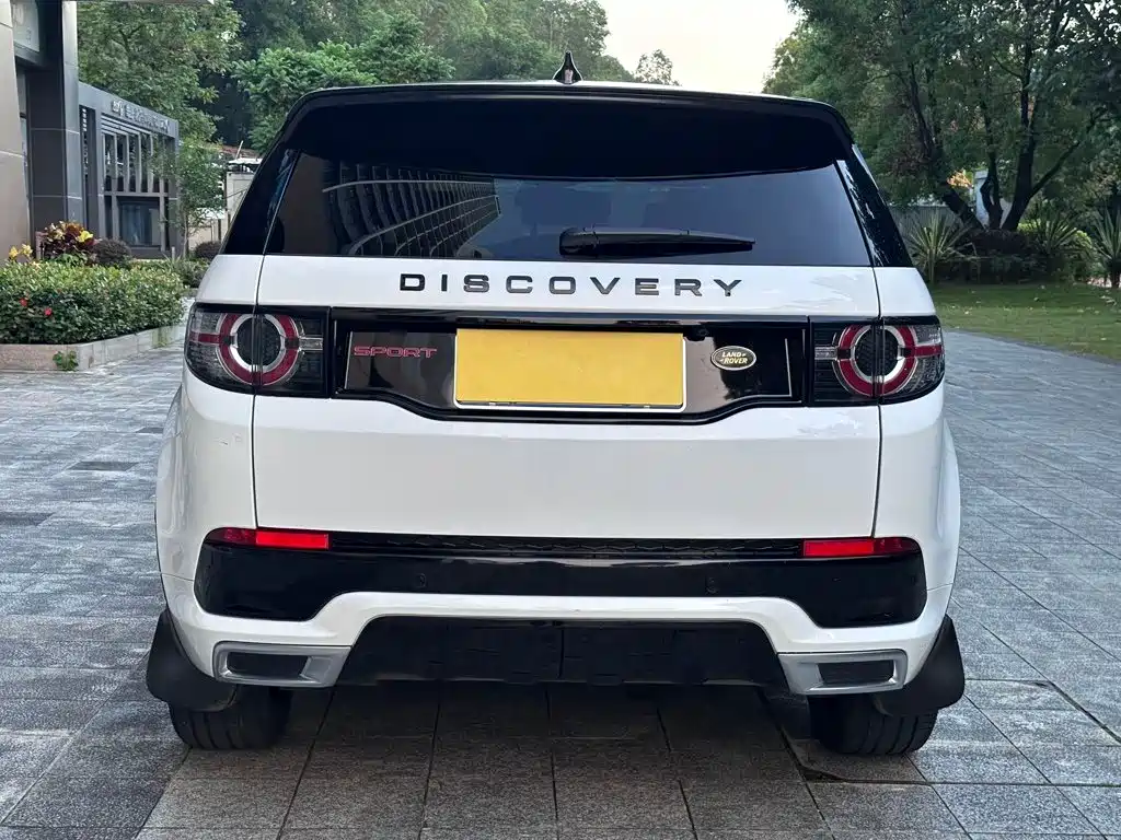 Land Rover Discovery Sport — миниатюра 8