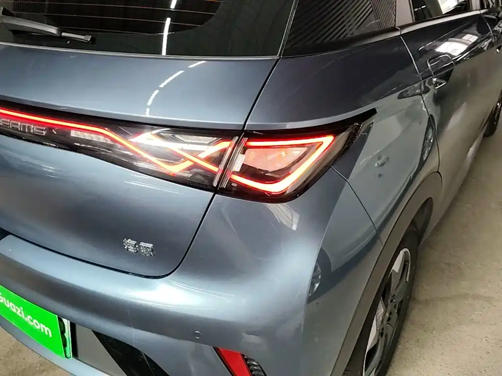 BYD Dolphin — миниатюра 8