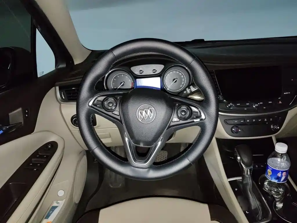 Buick Verano — миниатюра 11