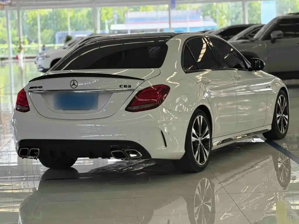 Mercedes-Benz C-Class — миниатюра 7