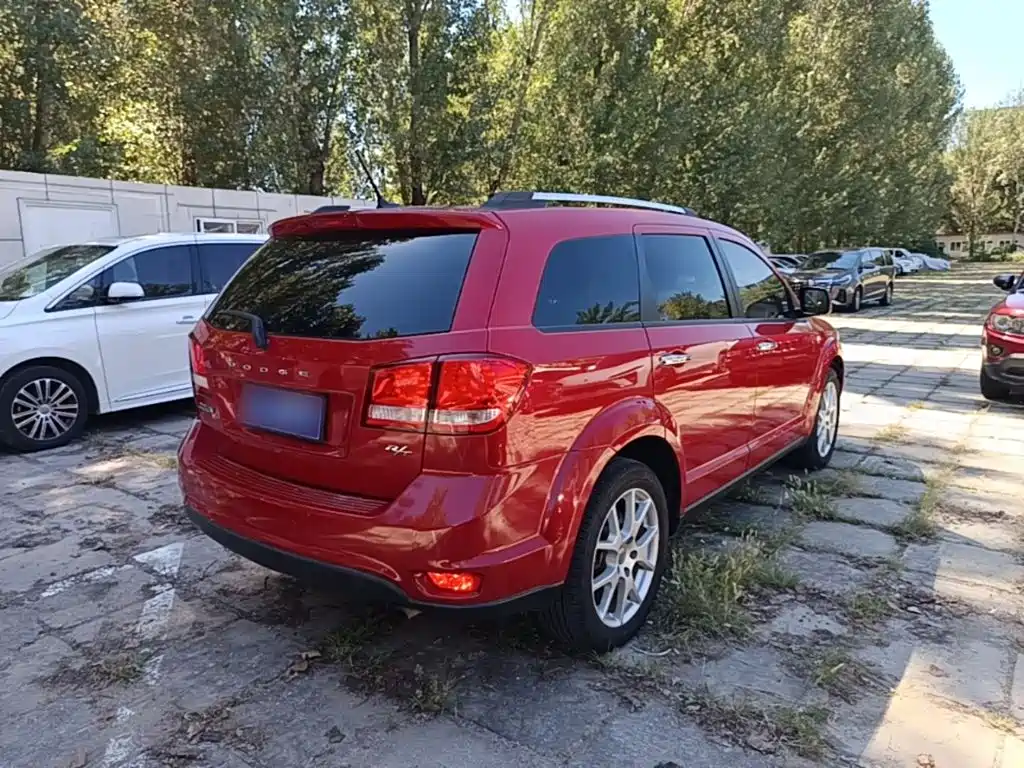 Dodge Journey — миниатюра 7