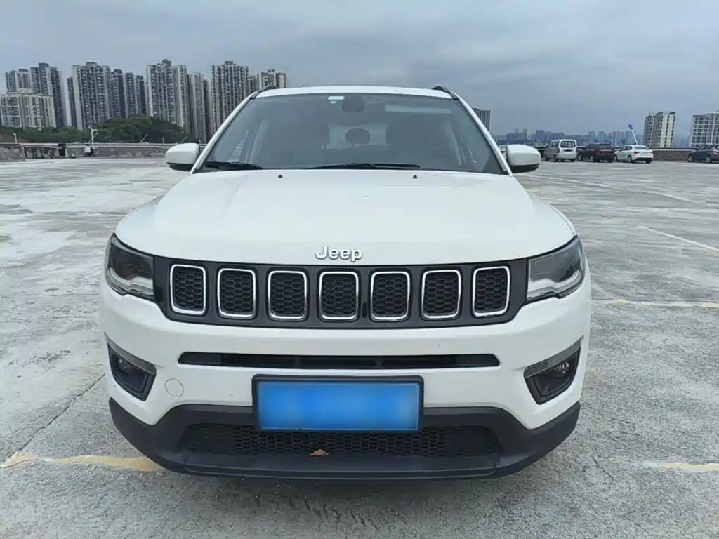 Jeep Compass — миниатюра 3
