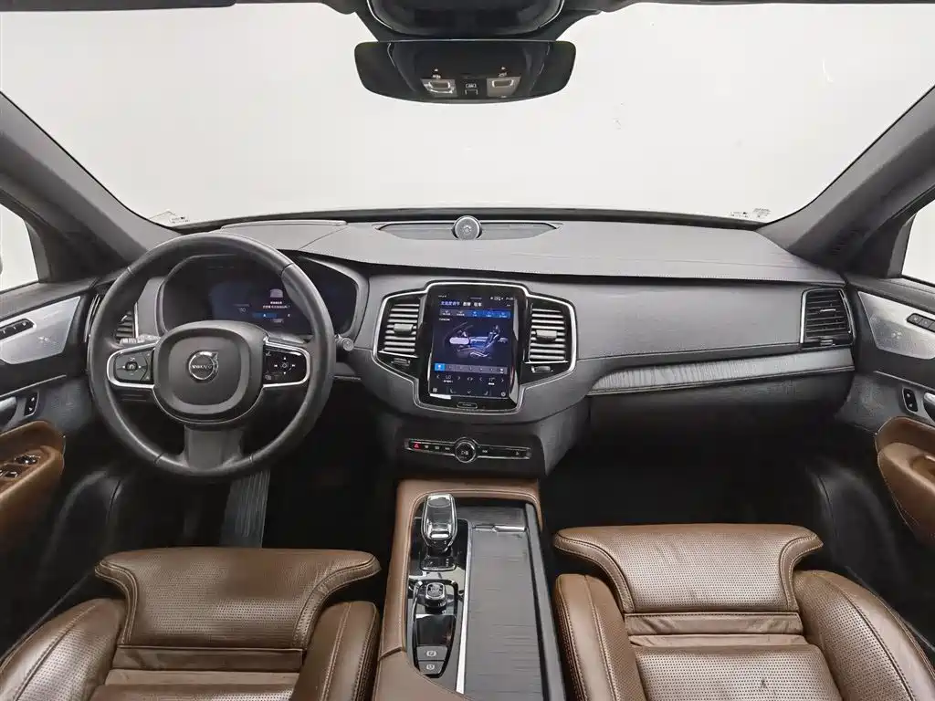 Volvo XC90 2023 T8 RECHARGE Luxury 7 мест