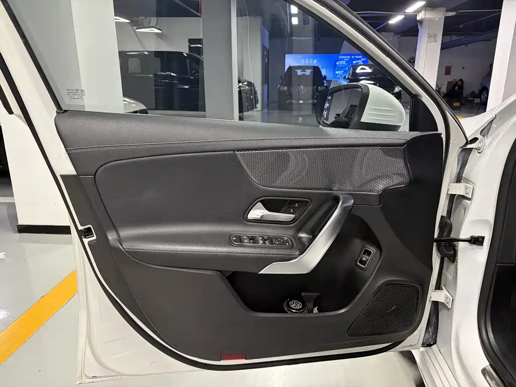 Mercedes-Benz A-Class A 2020 A 180 L Sport