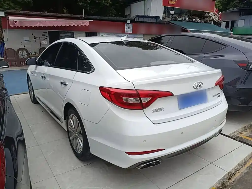 Hyundai Sonata — миниатюра 5