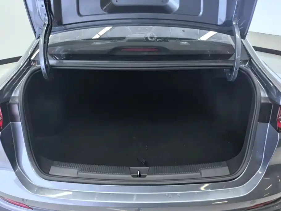 Roewe i5 — миниатюра 4