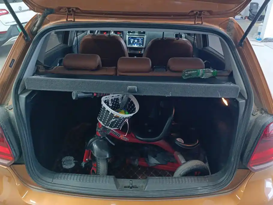 Volkswagen Polo — миниатюра 4