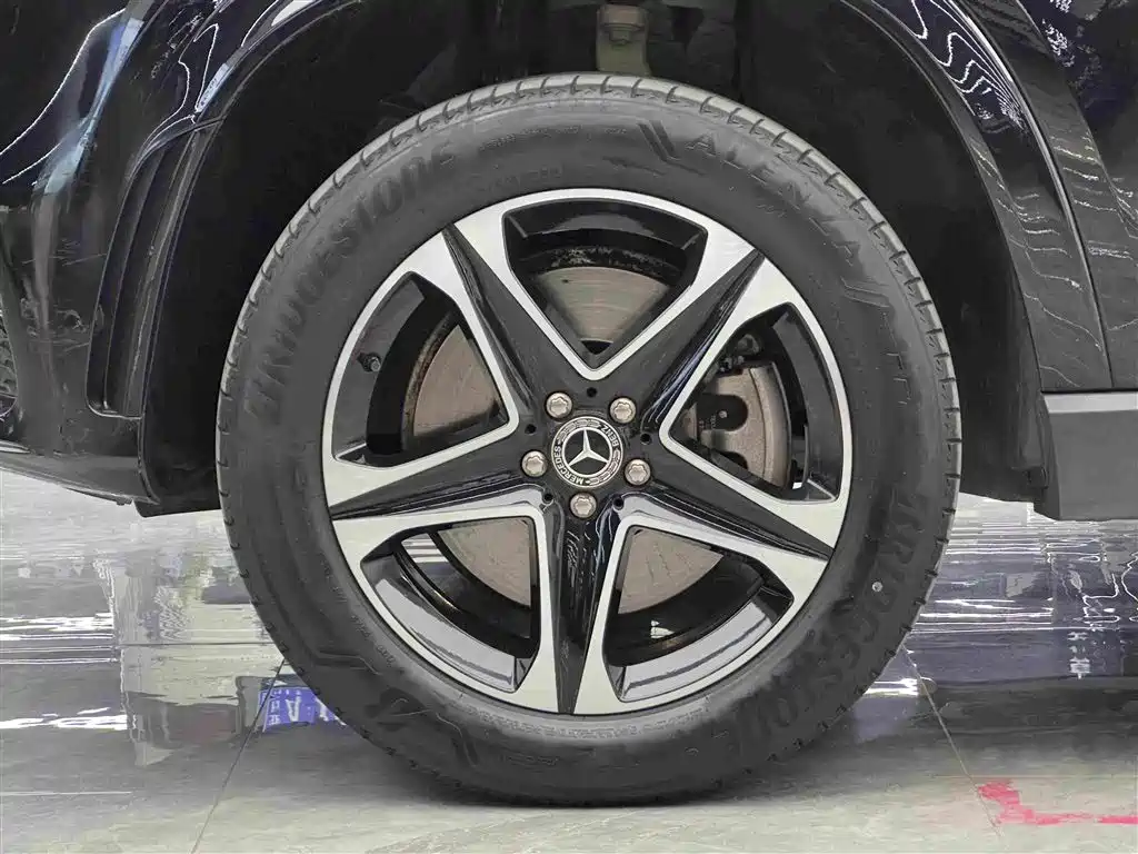 Mercedes-Benz GLE New Energy — миниатюра 4