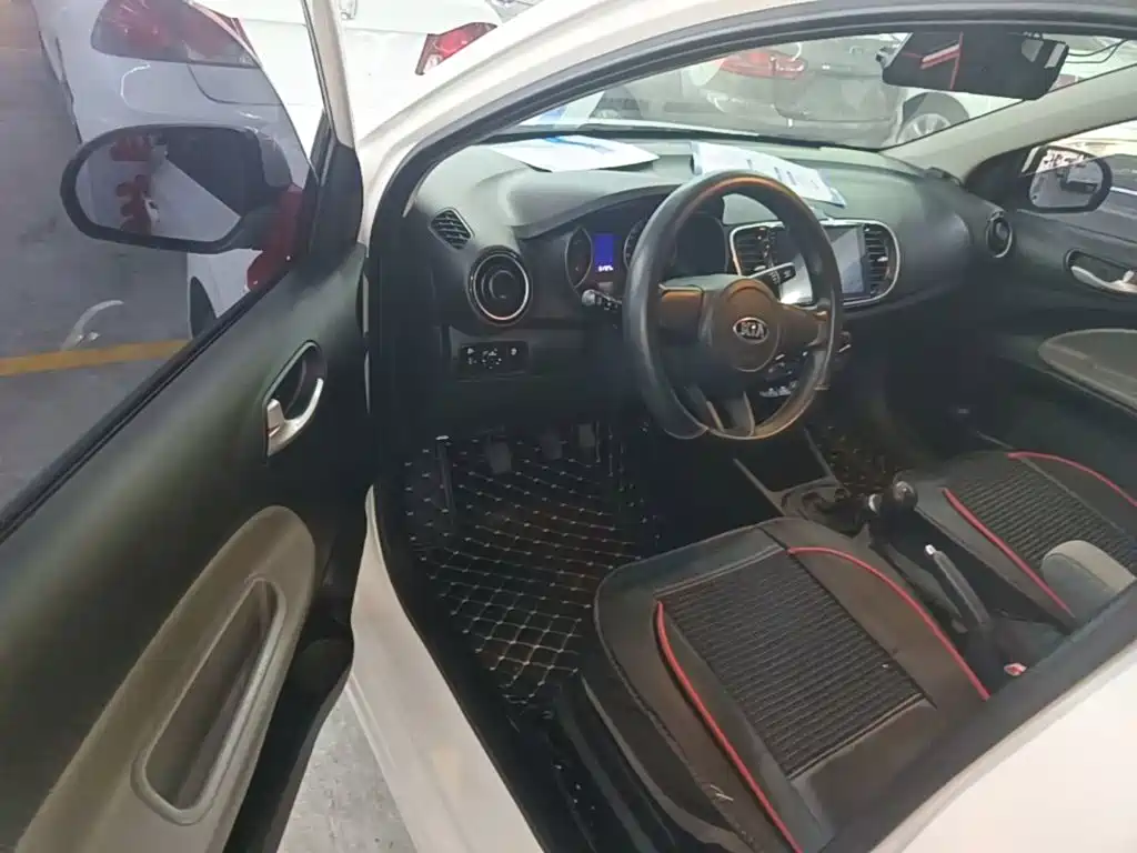 Kia Huanchi — миниатюра 16