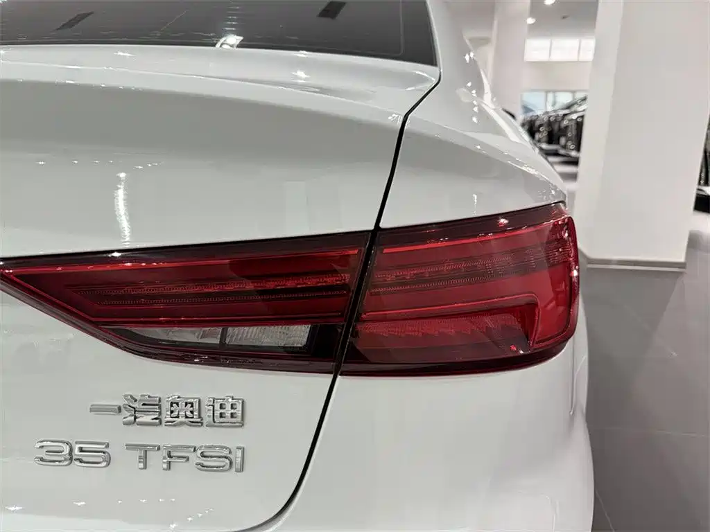 Audi A3 — миниатюра 12