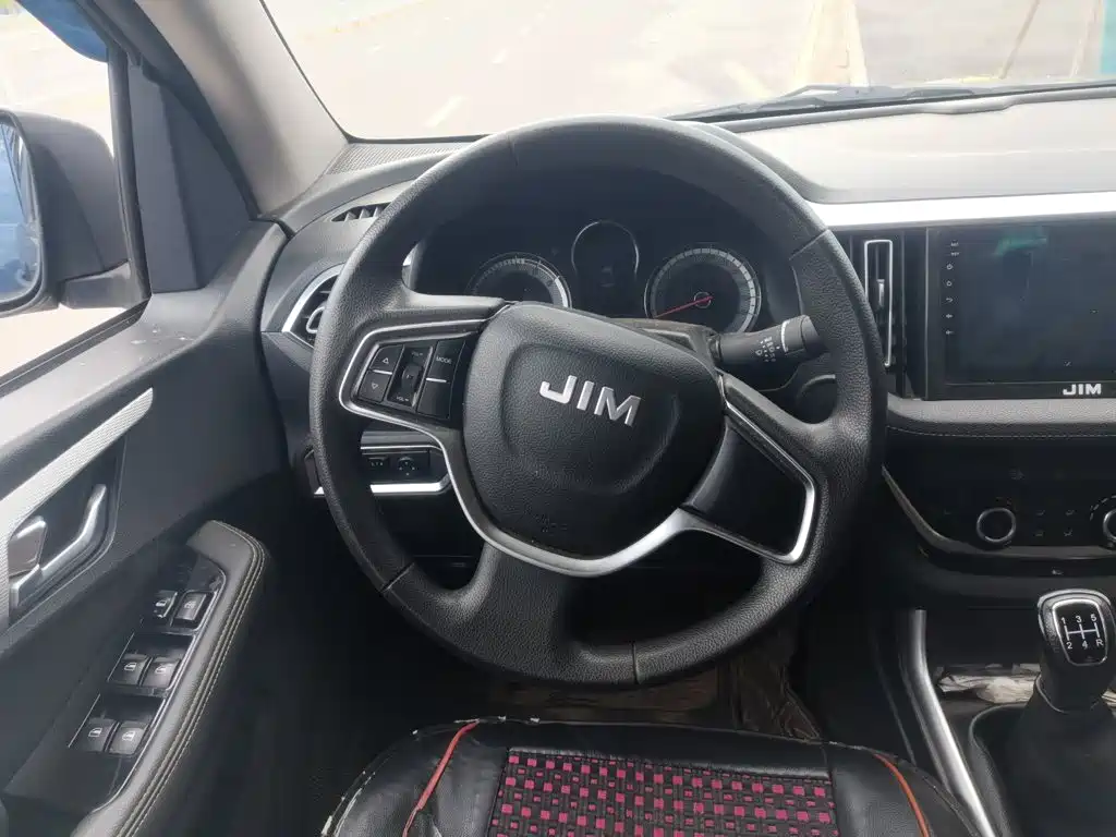 Isuzu RE-MAX Ruimai — миниатюра 3