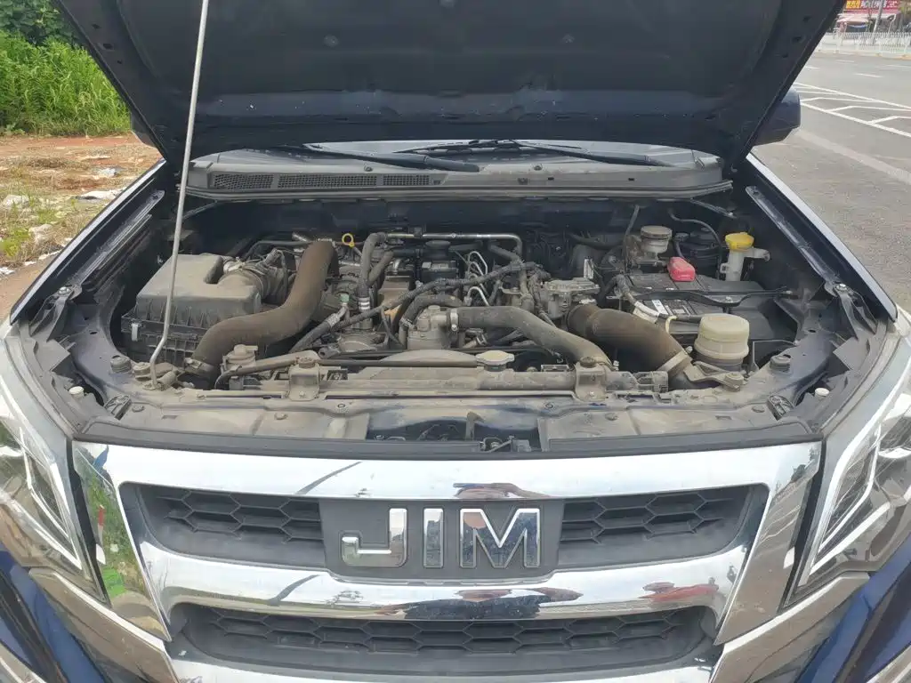 Isuzu RE-MAX Ruimai — миниатюра 11