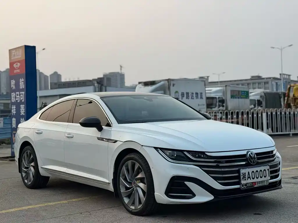 Volkswagen CC — миниатюра 3