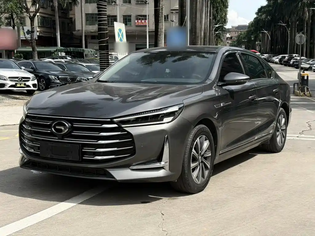 GAC Motor Trumpchi GA8