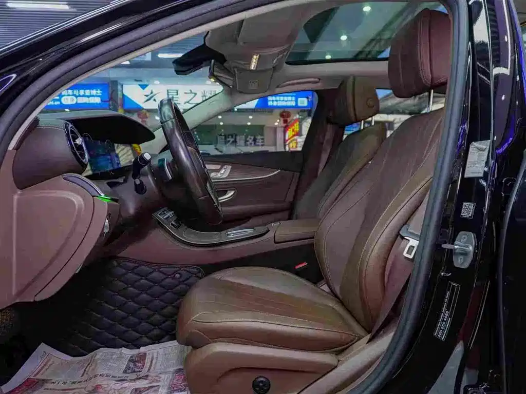 MERCEDES-BENZ E CLASS