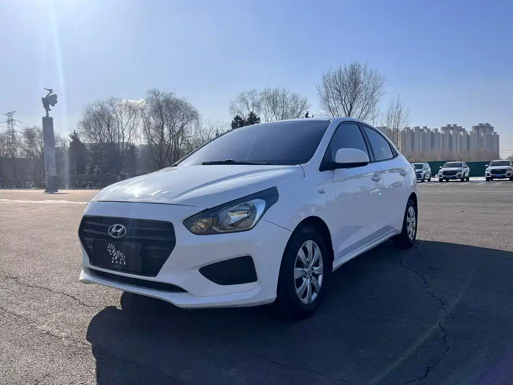 Hyundai Reina 2017 1.4L Manual Refresh Edition China V
