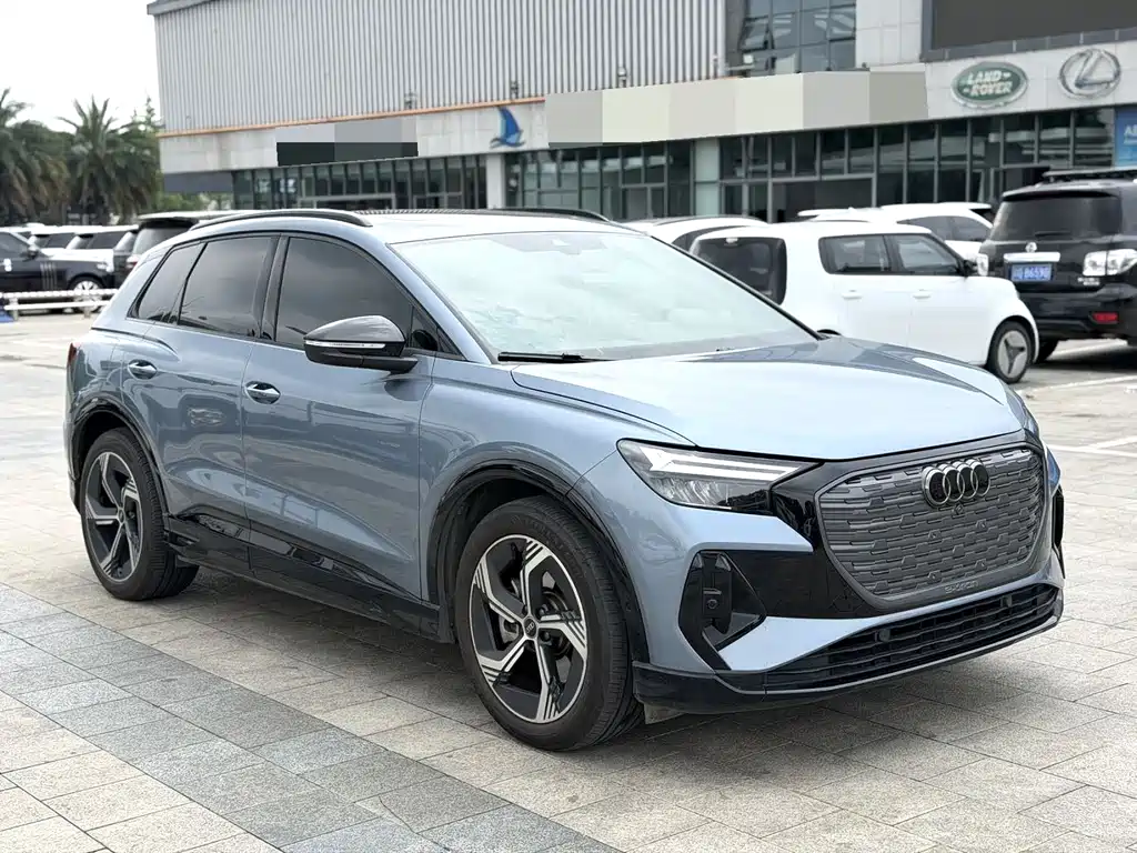 Audi Q4 e-tron 2022 40 e-tron