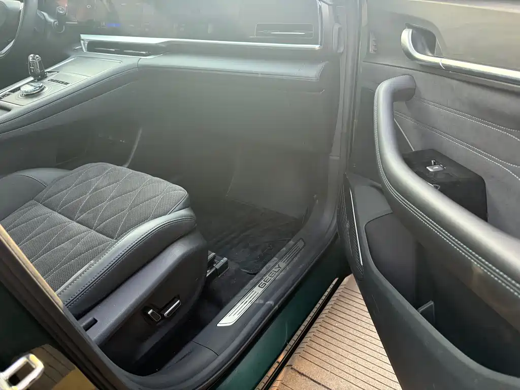 GEELY AUTOMOBILE XINGYUE L