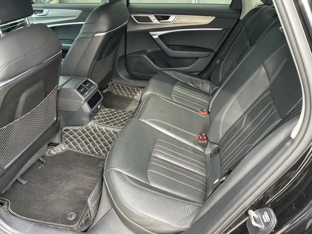 Audi A6L — миниатюра 6
