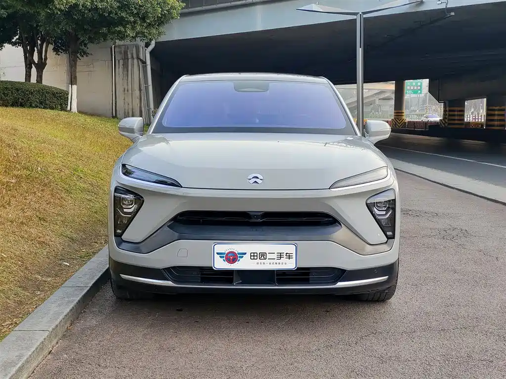 NIO NIO EC6