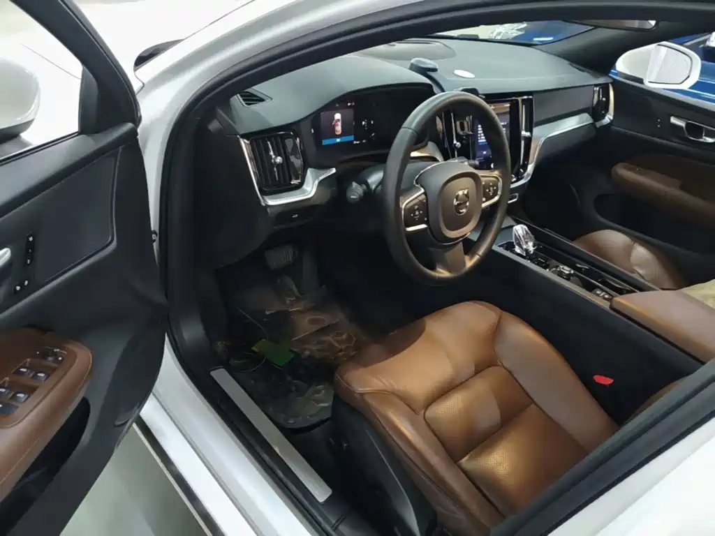 Volvo S60 — миниатюра 16