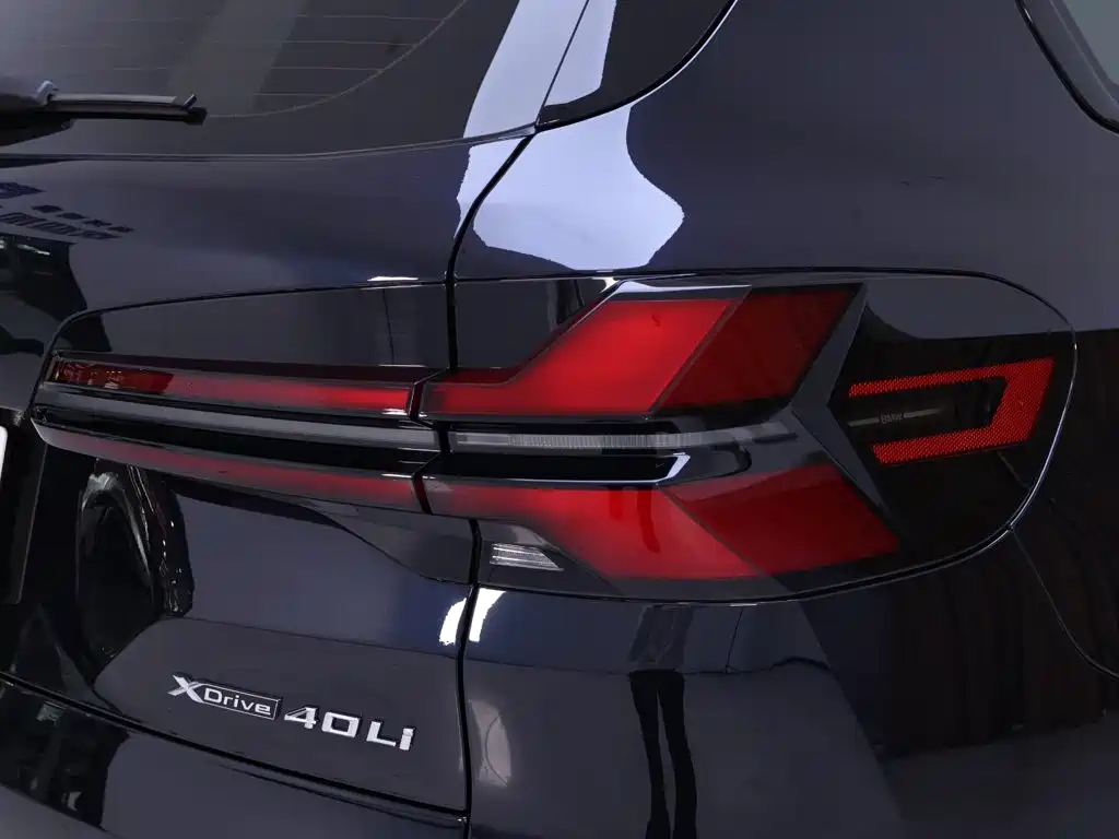 BMW X5 — миниатюра 9