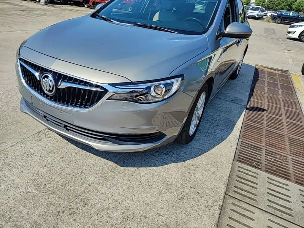 Buick Excelle — миниатюра 24