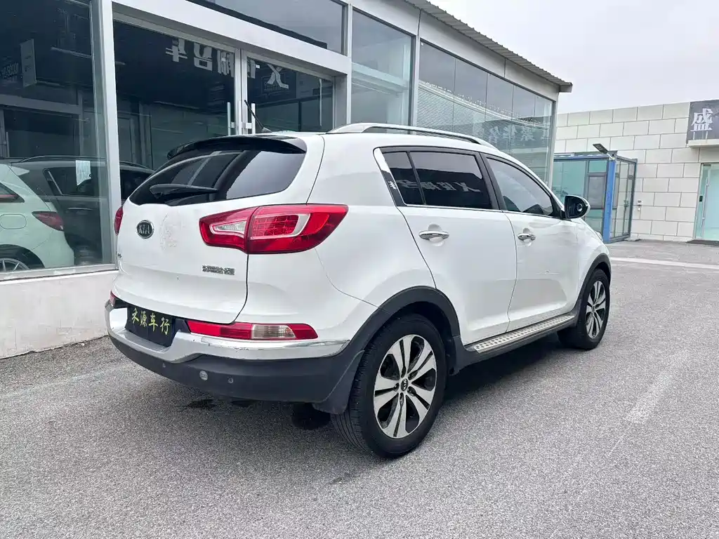 Kia Sportage — миниатюра 5