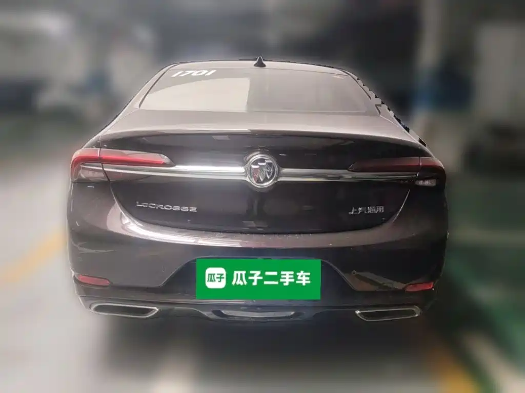 Buick LaCrosse — миниатюра 3