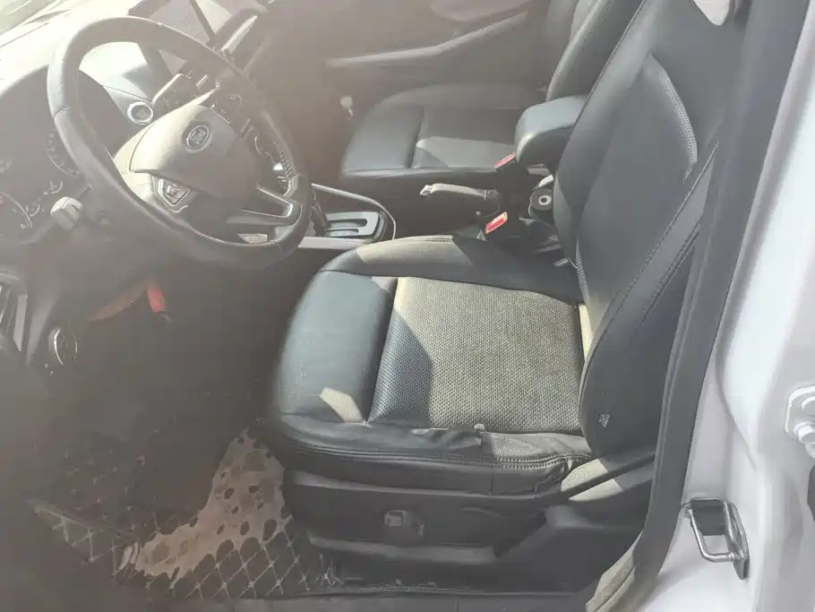 Ford Ecosport — миниатюра 9