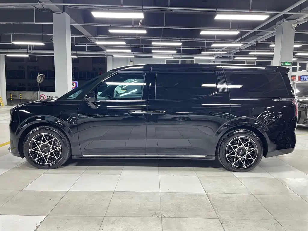 ZEEKR EXTREME KRYPTON 009