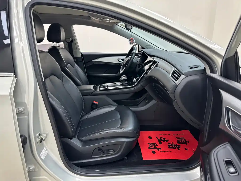Roewe Feifan ER6 — миниатюра 28