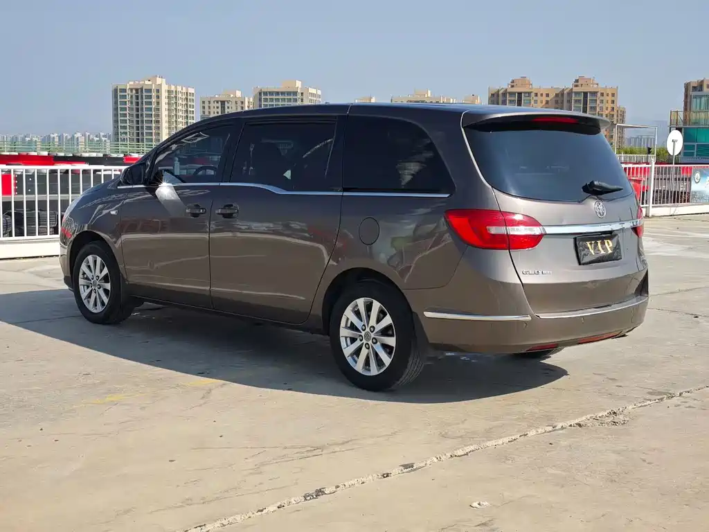 Buick GL8 — миниатюра 4